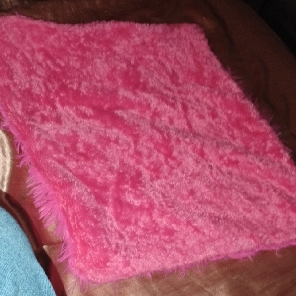 Fluffy Pink Pillow Covers - Picture 3 of 6